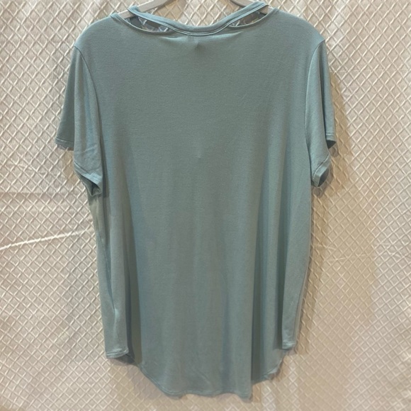 Express loose fitting t-shirt. Slouchy casual look. Blue/teal. Size Large - Picture 6 of 7